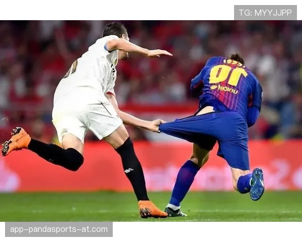 拉人犯规的判罚标准：何时构成阻止对方明显进攻机会