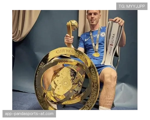 切尔西进攻看似有层次，实则一打就散，稳定性面临考验